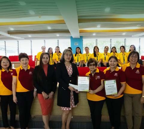 UV Golden Z Club and Zonta Club of Cebu 1 Host Scholarship Turnover Ceremony