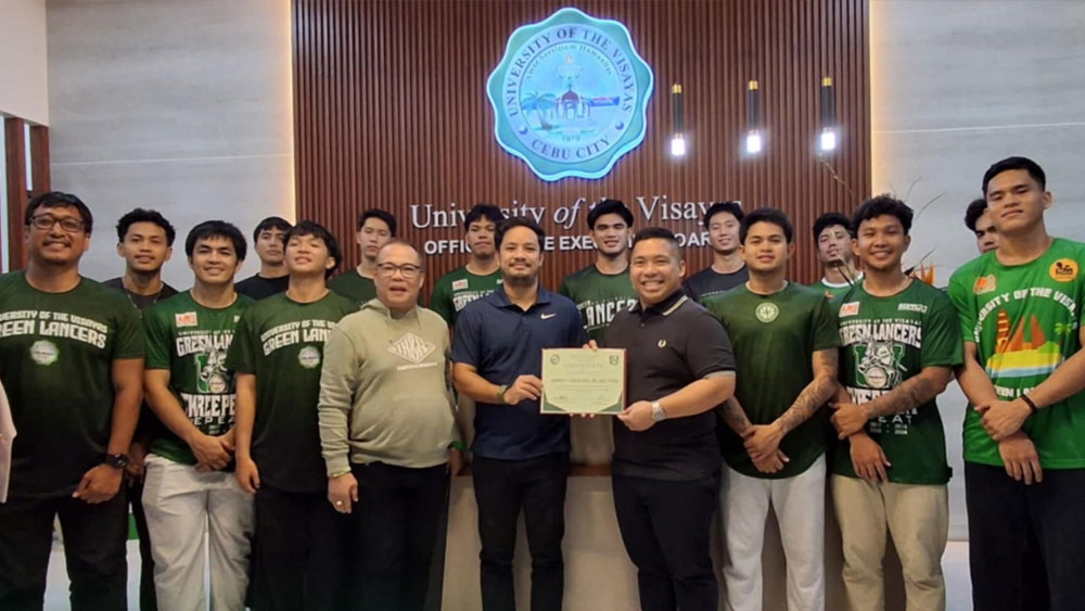 UV Welcomes Dr. Janos Vizcayno Jr. as Green Lancers’ Team Physician